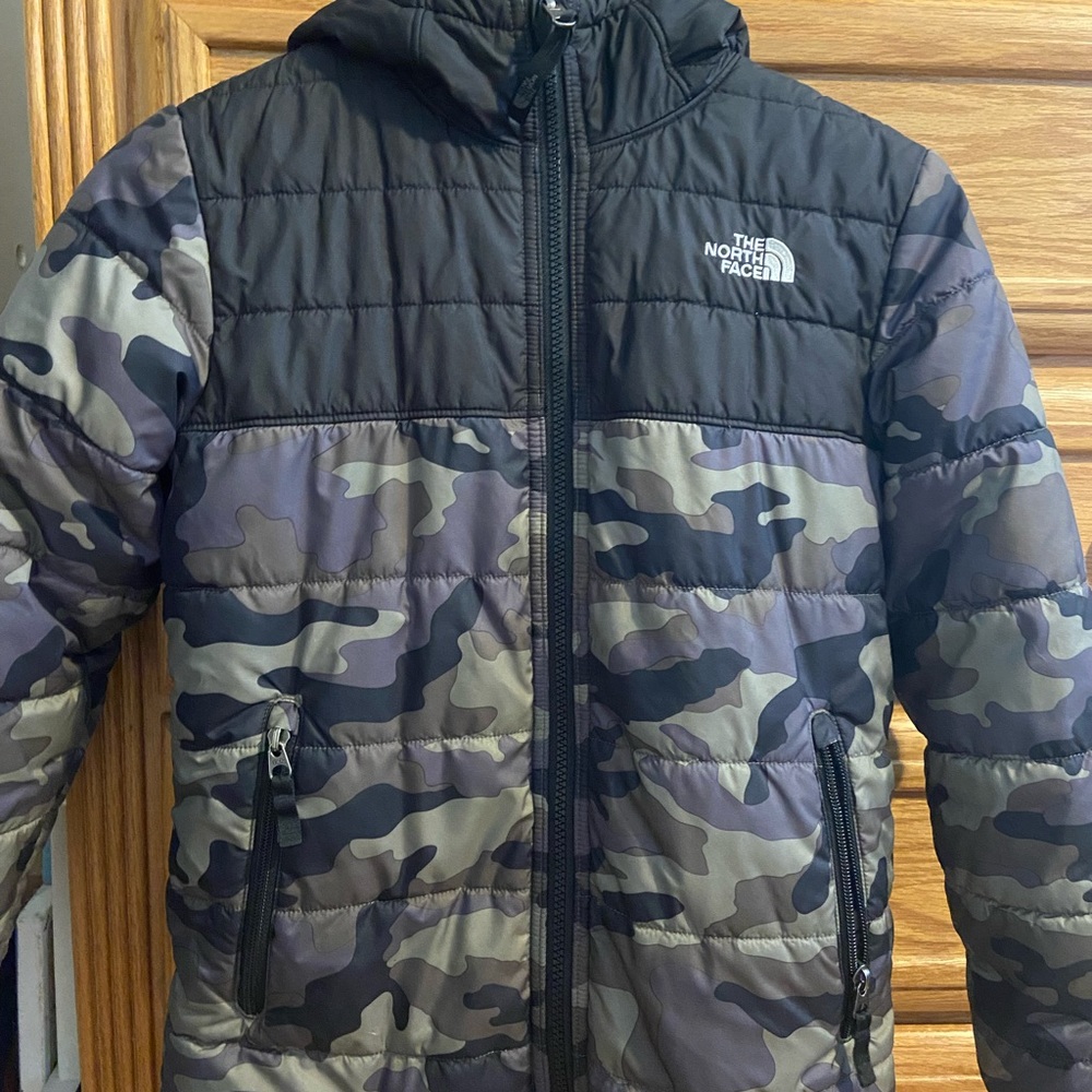 Boys Camo reversible North Face coat